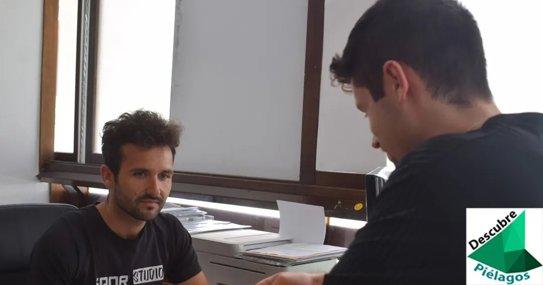 Piélagos introduce el pago con datafono en la piscina y los gimnasios municipales de Renedo y Parbayón